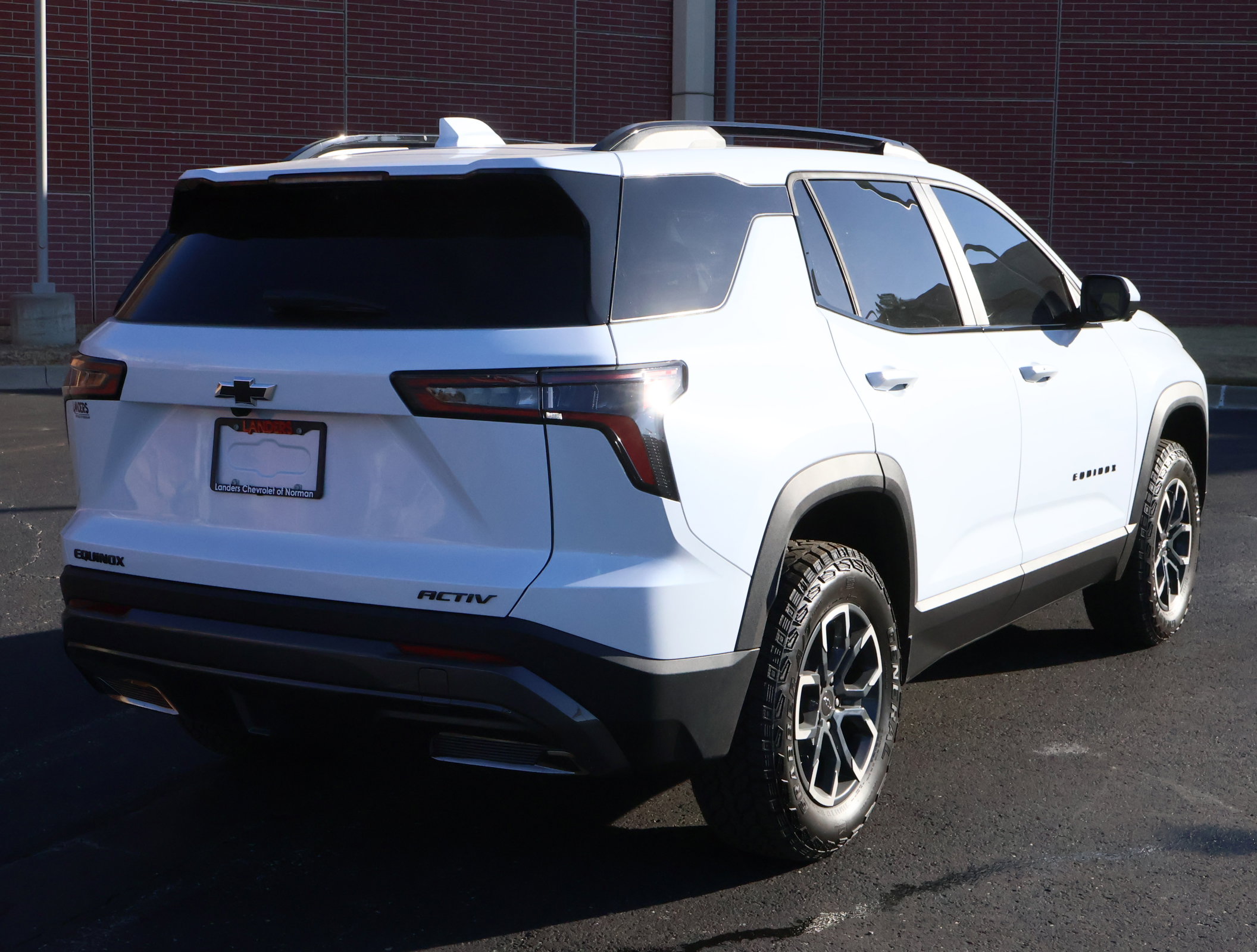New 2026 Chevrolet Equinox ACTIV w/ Convenience Package III image 30
