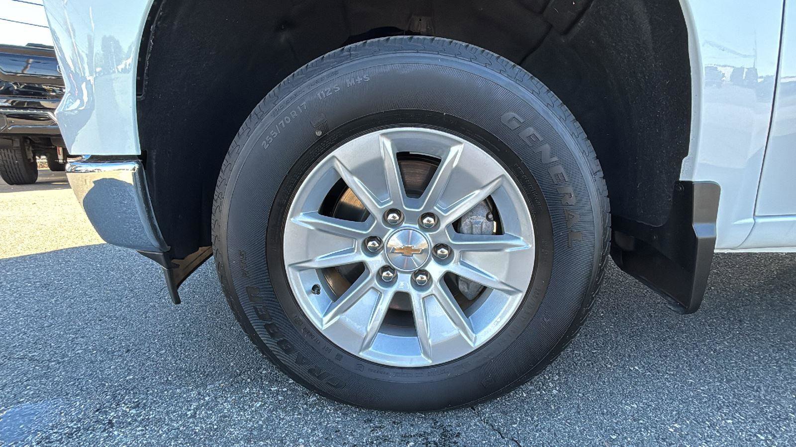 Used 2025 Chevrolet Silverado 1500 LT image 9