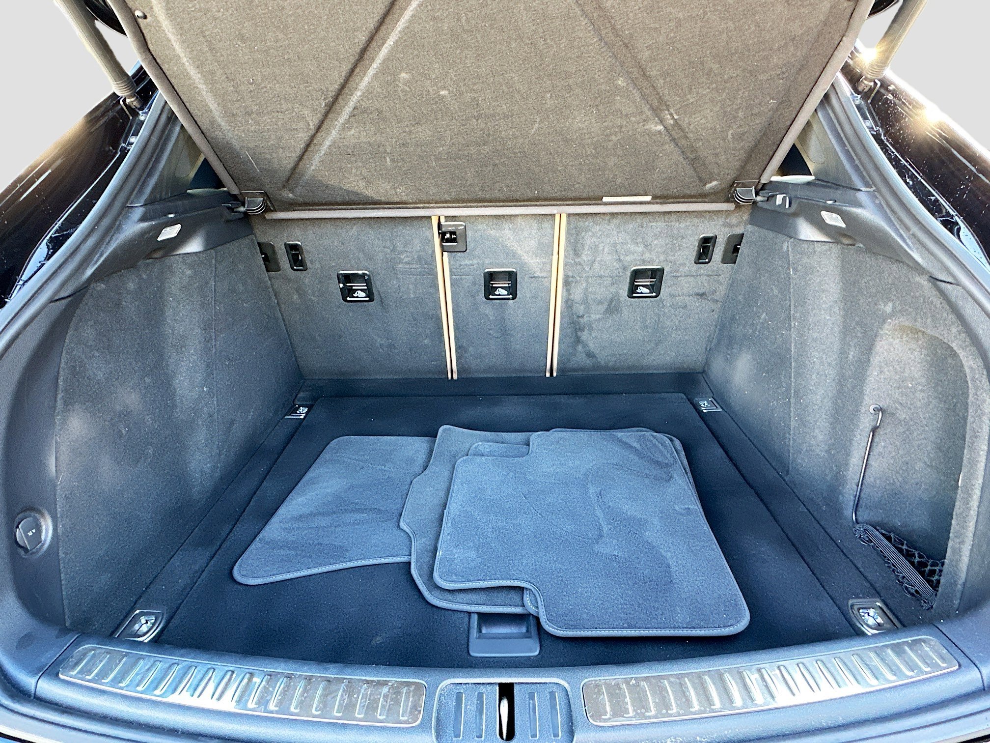 Used 2022 Porsche Macan image 28