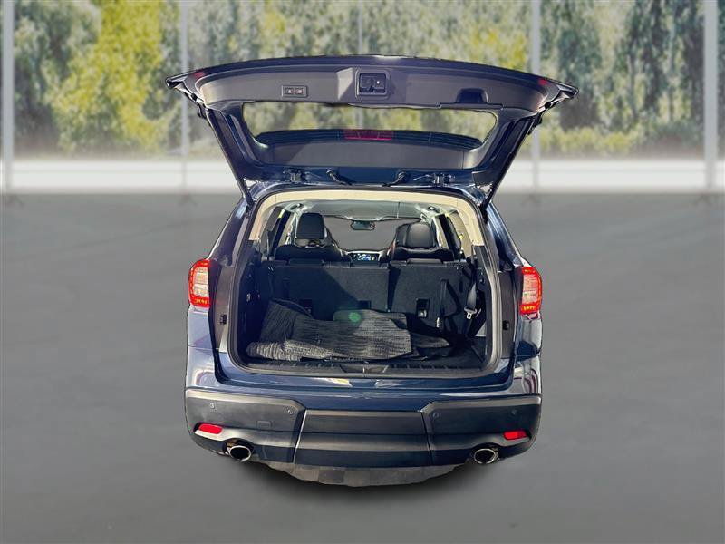 Used 2023 Subaru Ascent Limited AWD/4WD image 13