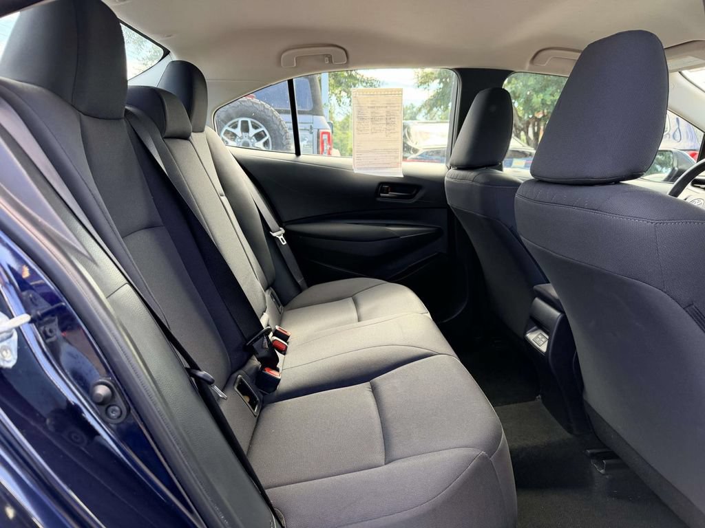 Used 2024 Toyota Corolla LE FWD image 10