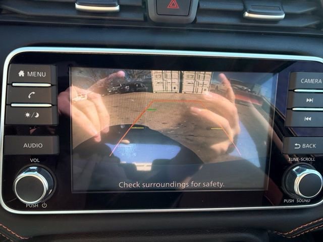 Used 2021 Nissan Versa SR w/ Convenience Package image 25