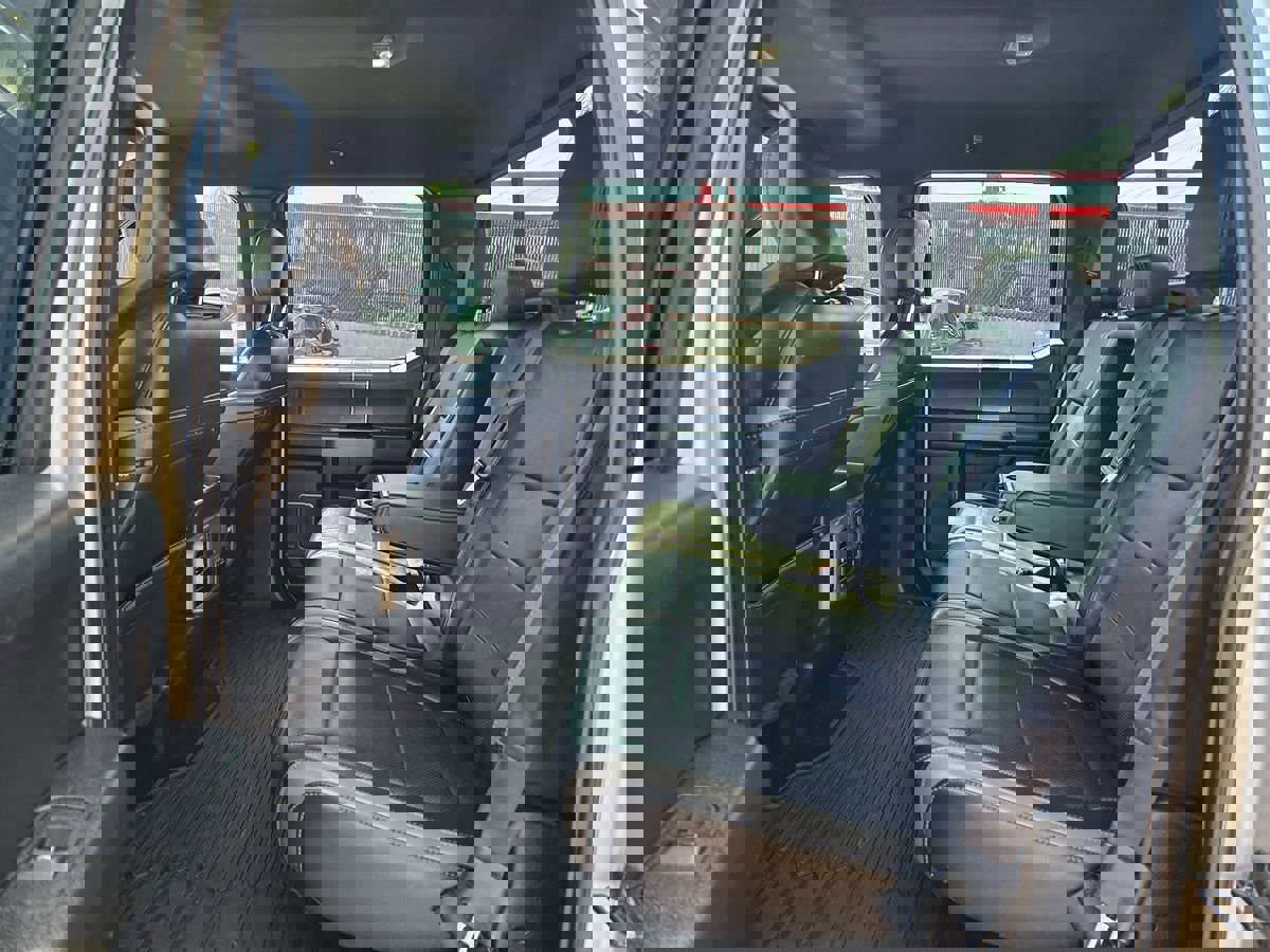 Used 2018 Ford F150 Raptor w/ Equipment Group 802A Luxury image 22