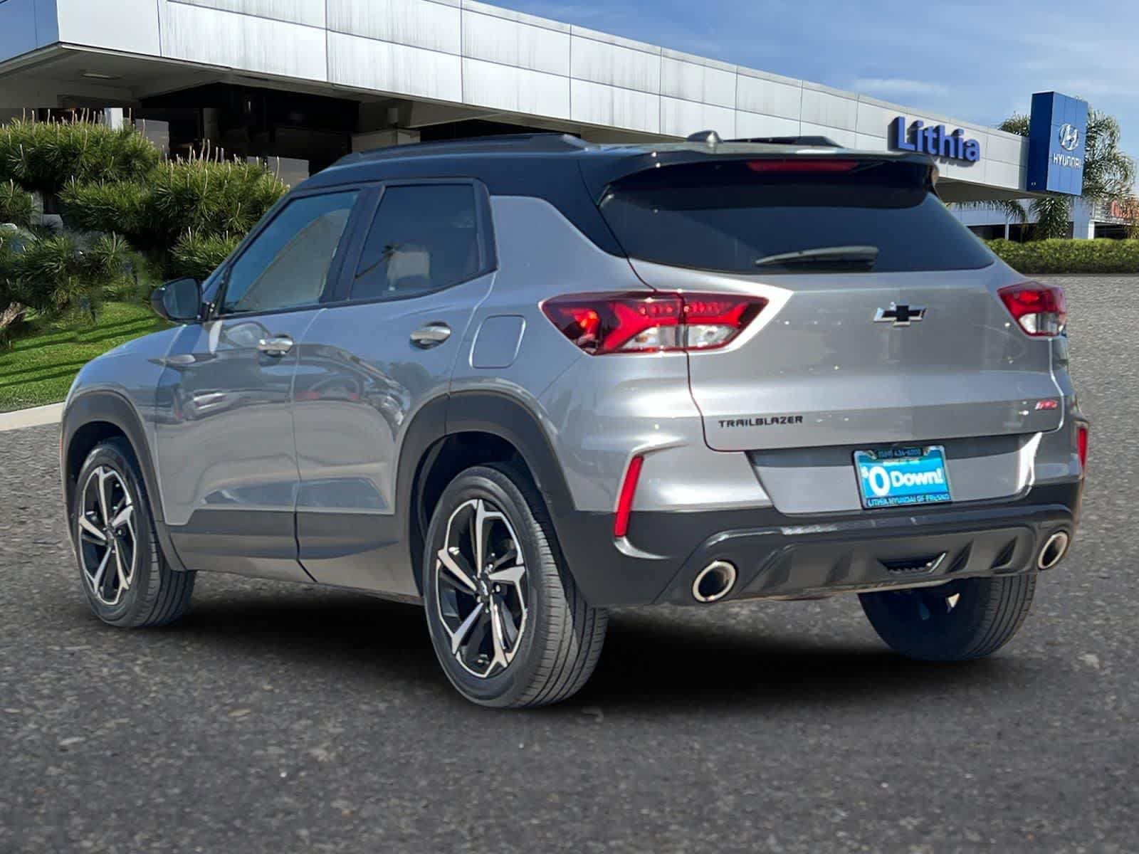 Used 2023 Chevrolet TrailBlazer RS w/ Convenience Package FWD image 7