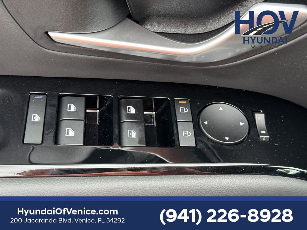 New 2025 Hyundai Santa Cruz Limited image 14