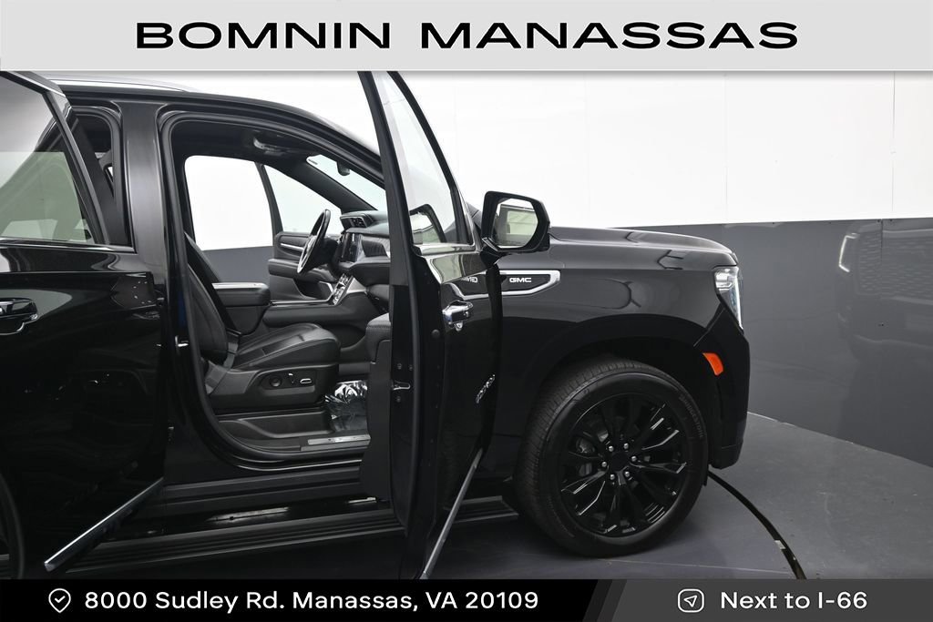 Used 2022 GMC Yukon Denali AWD/4WD image 9