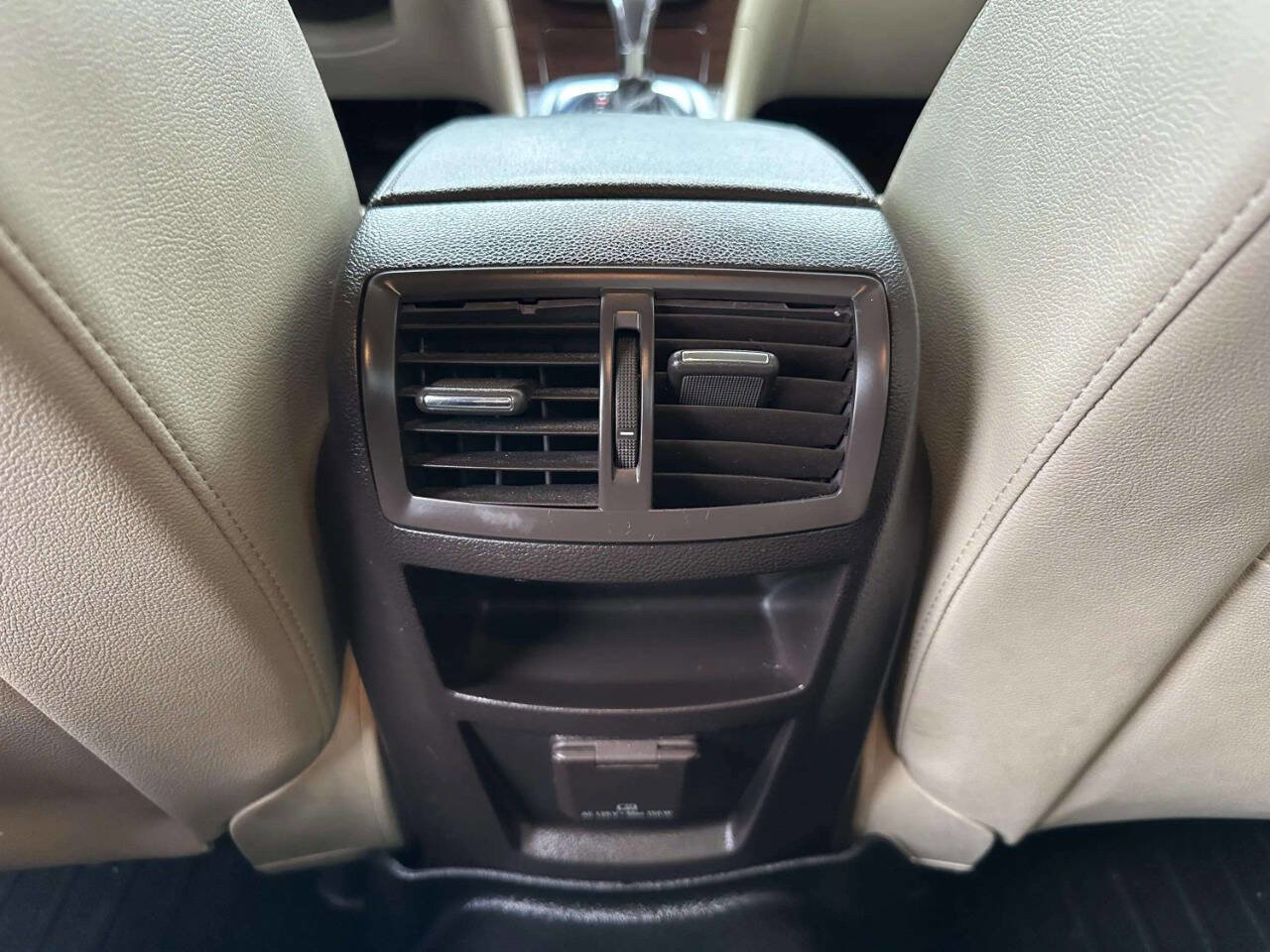 Used 2011 Buick Regal CXL Turbo w/ TO2 Preferred Equipment Group image 37