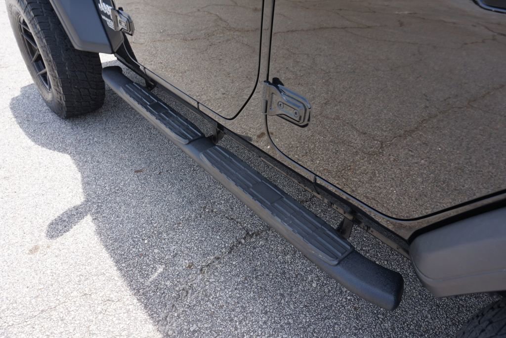 Used 2018 Jeep Wrangler Unlimited Sport S image 13