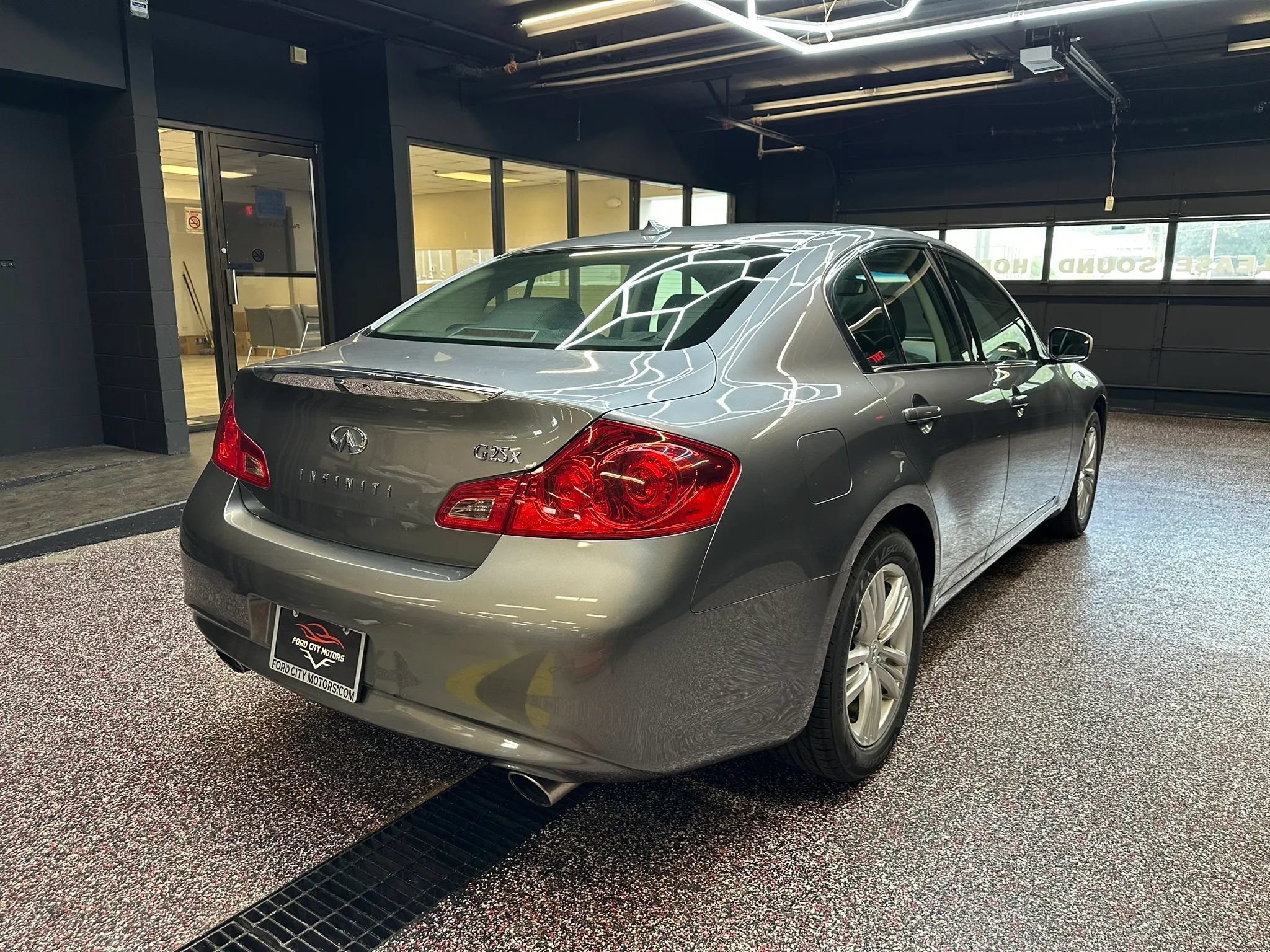 Used 2012 INFINITI G25 x AWD/4WD image 7