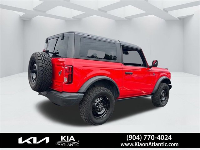 Used 2023 Ford Bronco Black Diamond image 14