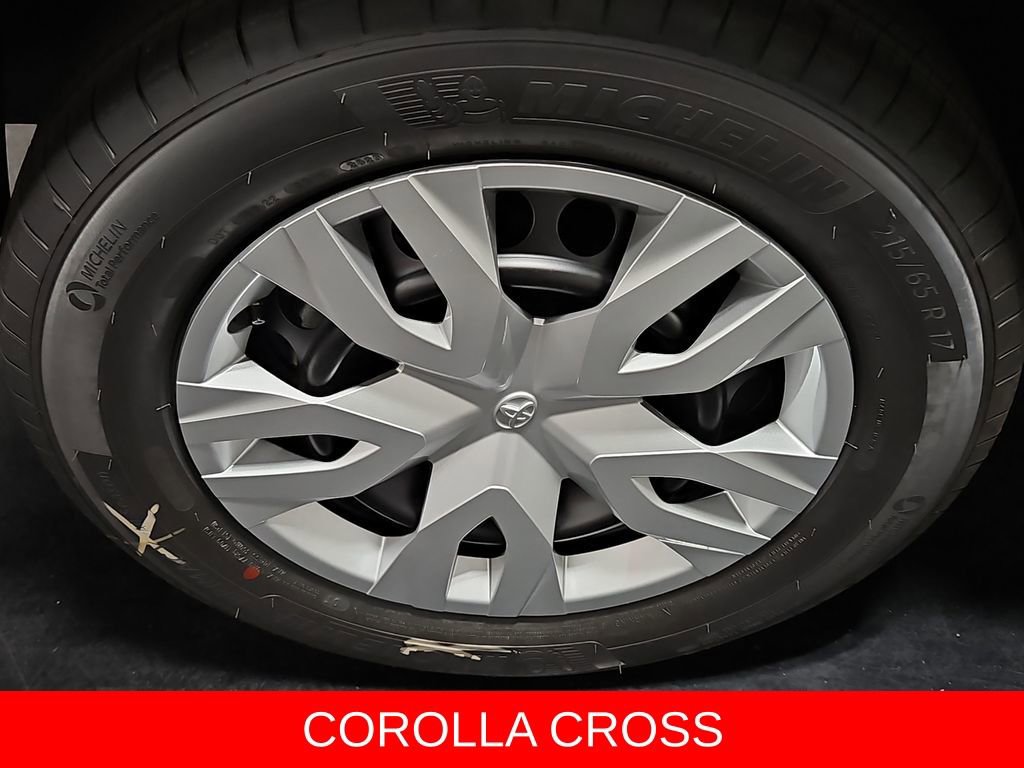 New 2026 Toyota Corolla Cross L image 9