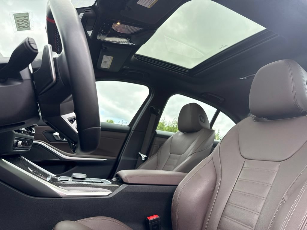 Used 2025 BMW M340i xDrive AWD/4WD image 18