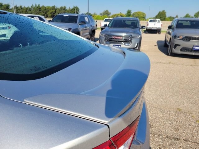 Used 2013 Ford Fusion SE FWD image 23