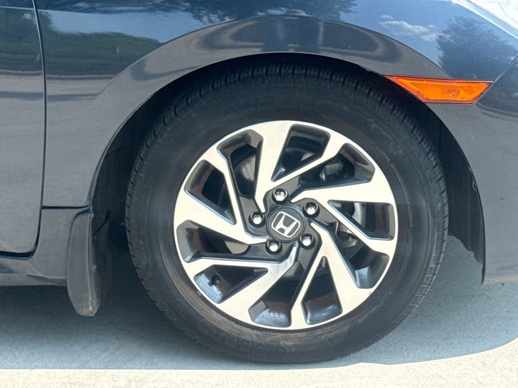Certified 2017 Honda Civic EX image 11