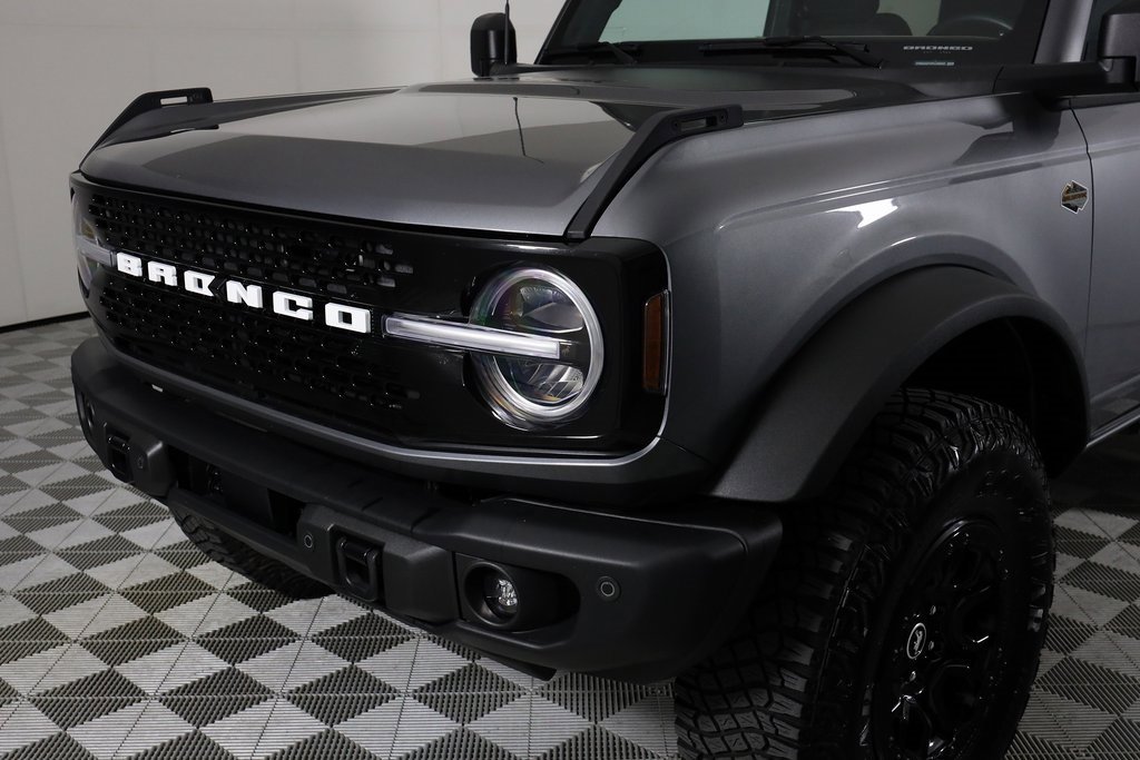 Used 2023 Ford Bronco Wildtrak image 44