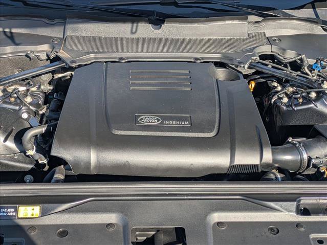 Certified 2025 Land Rover Discovery S AWD/4WD image 24