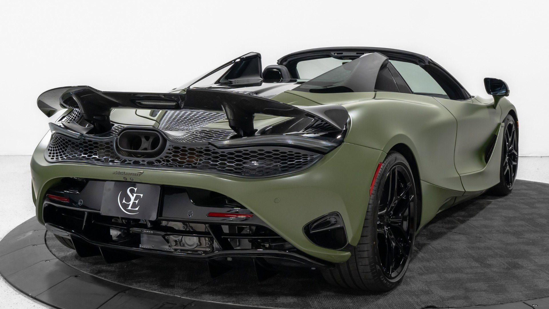 Used 2026 McLaren 750S image 10