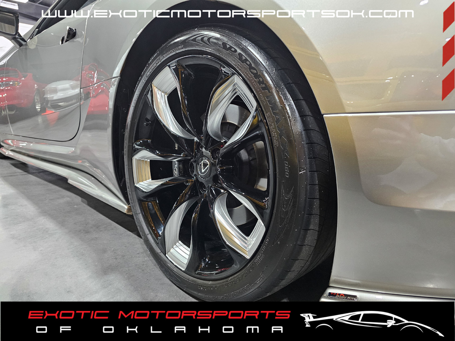 Used 2024 Lexus LC 500 Convertible w/ Touring Package RWD image 19