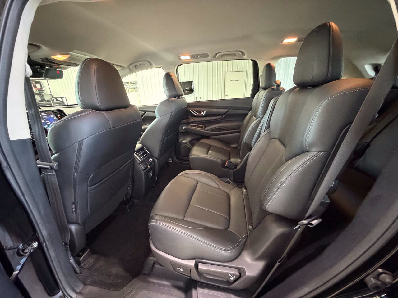 Used 2023 Subaru Ascent Limited AWD/4WD image 26