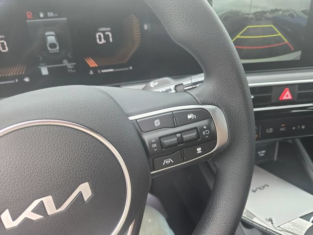 New 2026 Kia K5 LXS FWD image 15