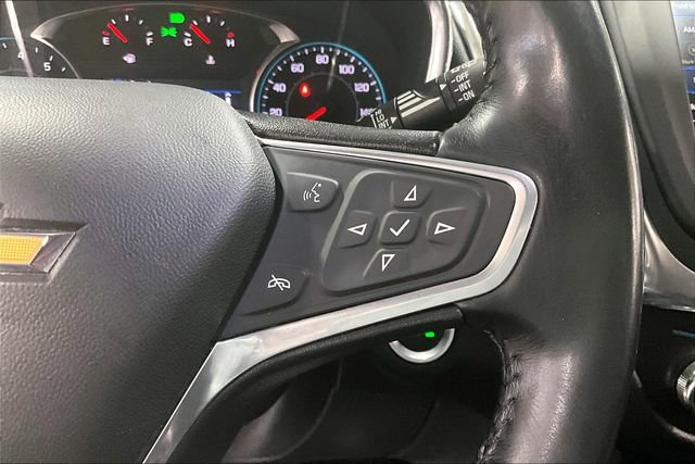 Used 2022 Chevrolet Equinox LT w/ Driver Convenience Package image 13