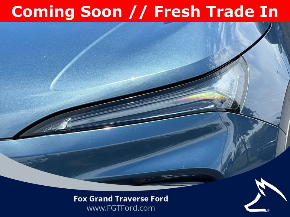Used 2025 Buick Enclave Preferred AWD/4WD image 35