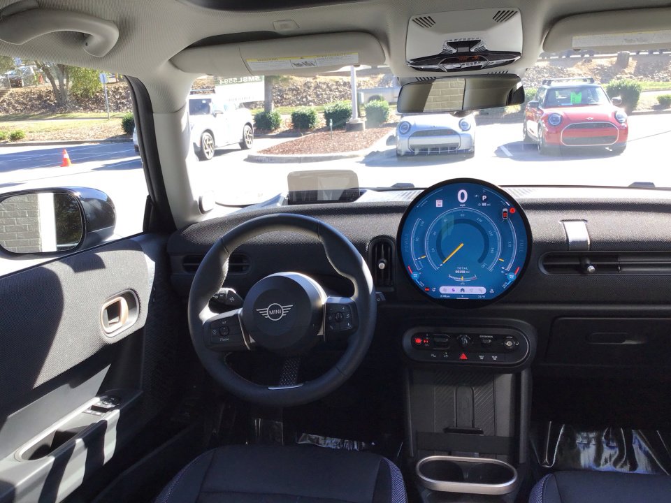 Certified 2025 MINI Cooper S image 30