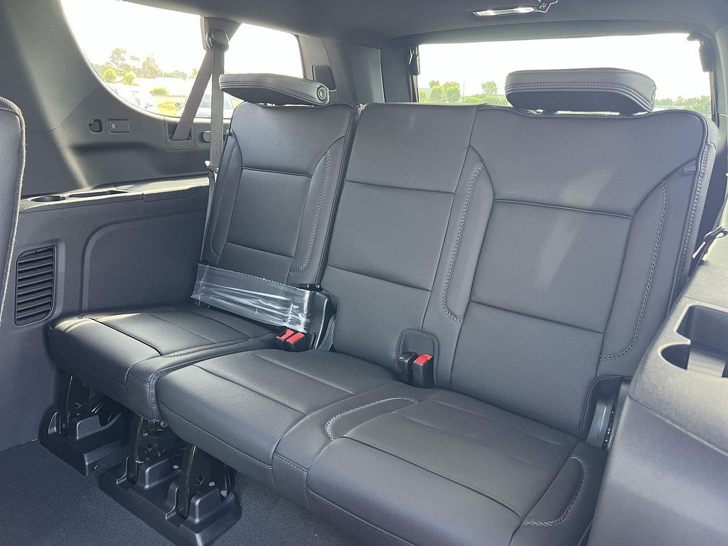 New 2026 GMC Yukon XL Denali w/ Denali Reserve Package RWD image 28