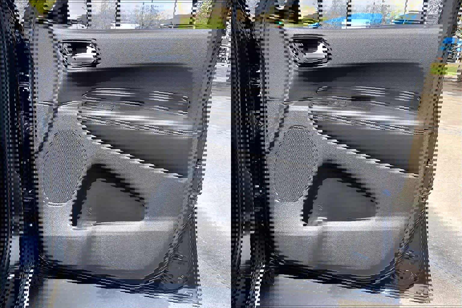 Used 2024 Dodge Durango SXT image 22