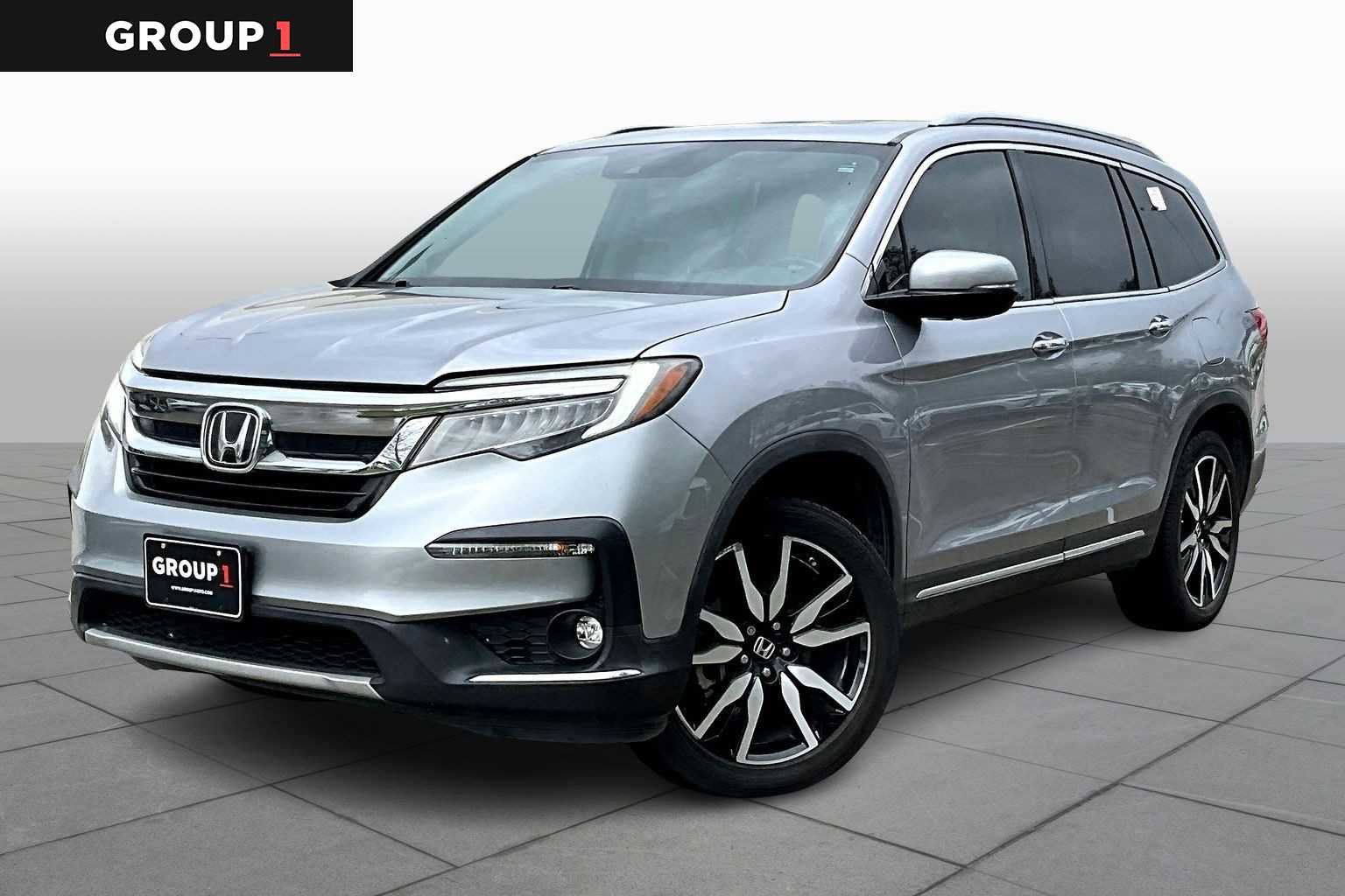 Used 2019 Honda Pilot Touring image 1