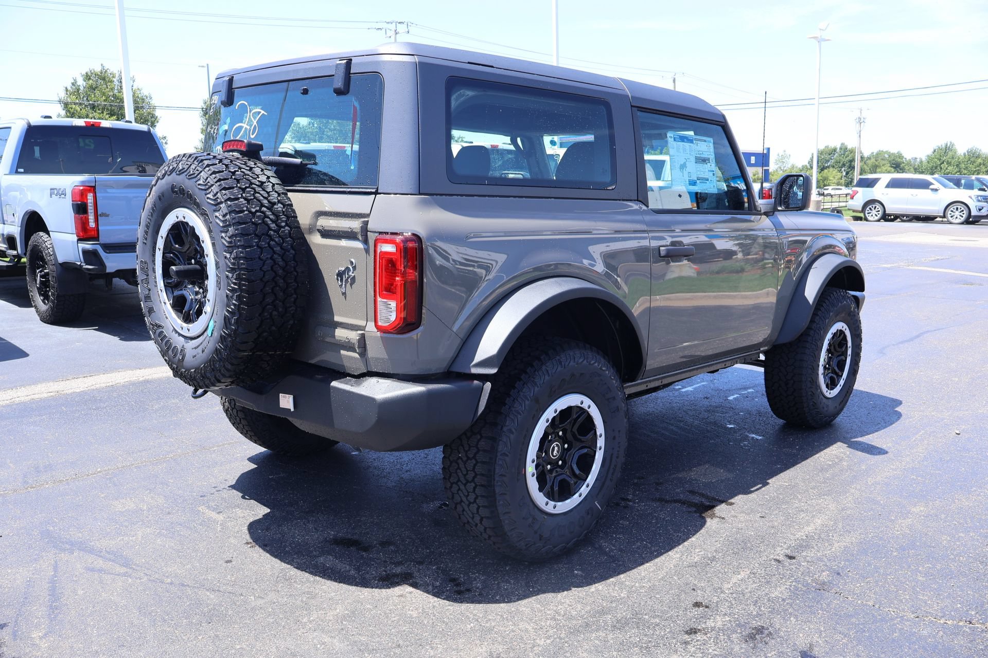 New 2026 Ford Bronco 2-Door w/ Sasquatch Package AWD/4WD image 20