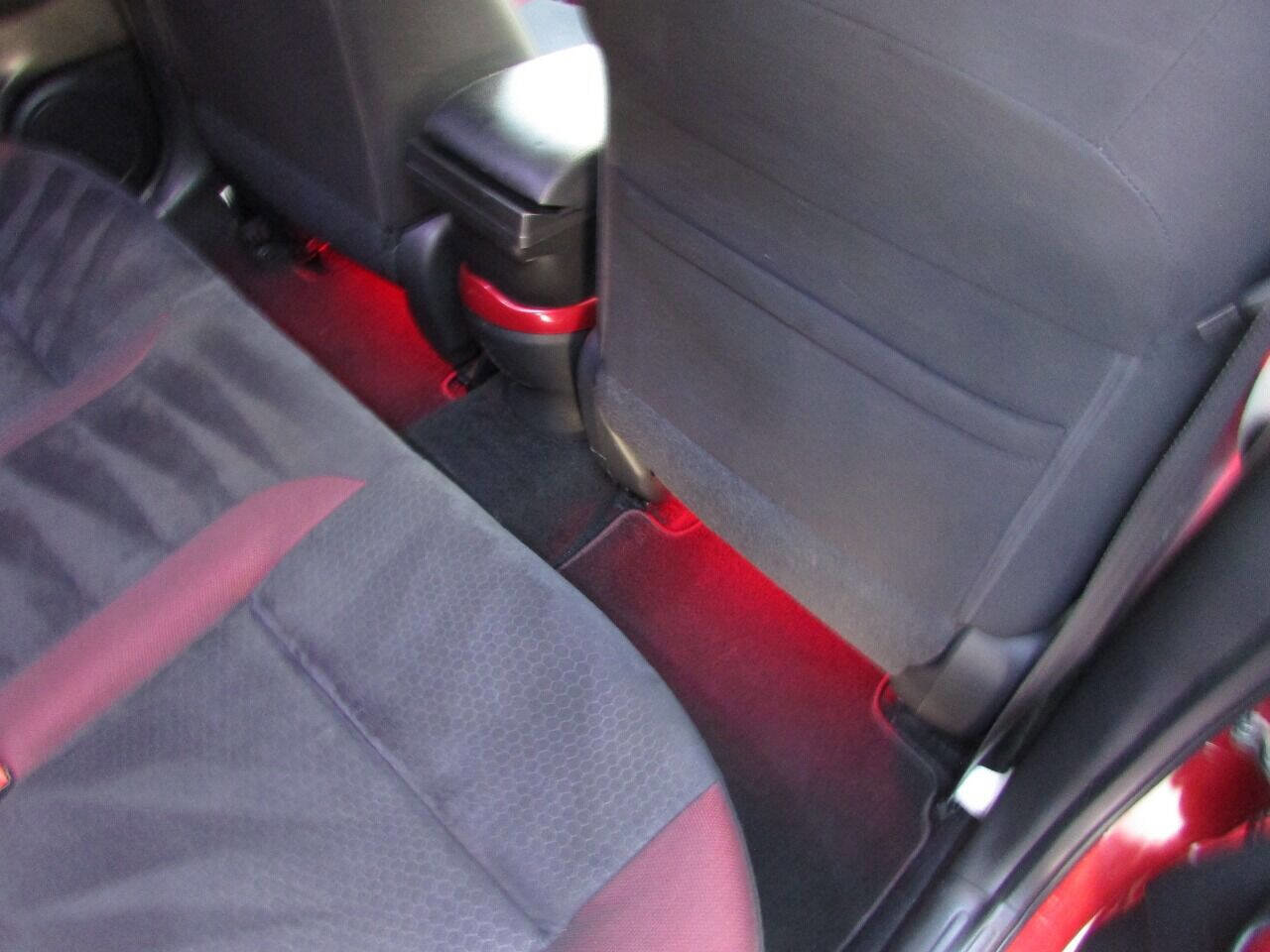 Used 2014 Nissan Juke SV w/ Navigation Package image 32