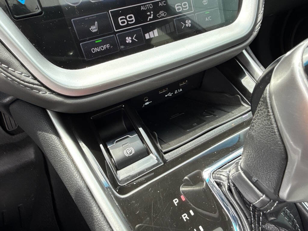 Used 2020 Subaru Outback Onyx Edition XT image 35