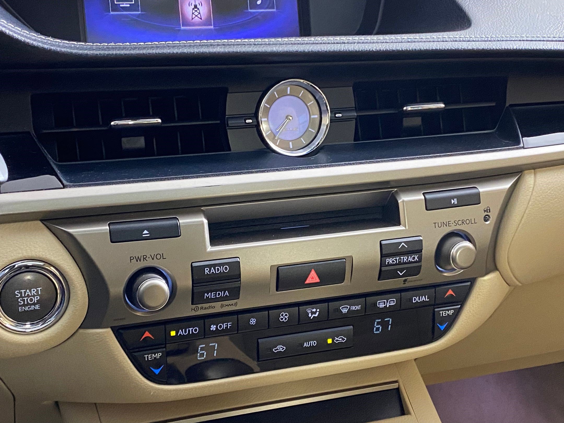 Used 2015 Lexus ES 350 image 27