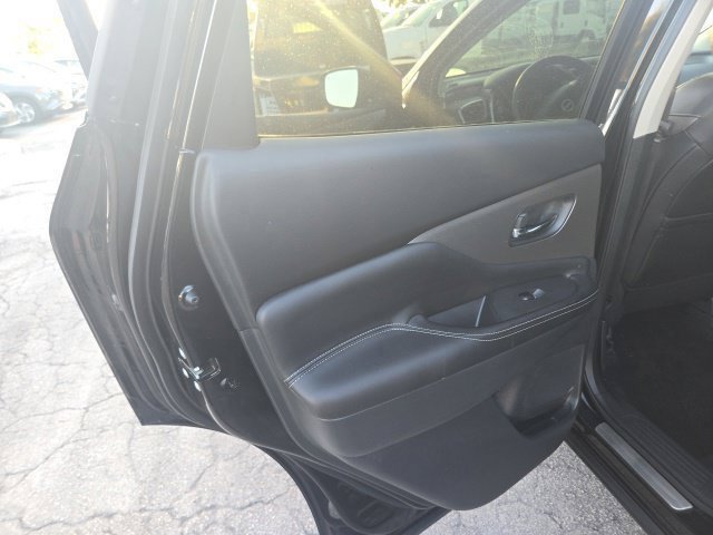 Used 2024 Nissan Murano SL FWD image 15