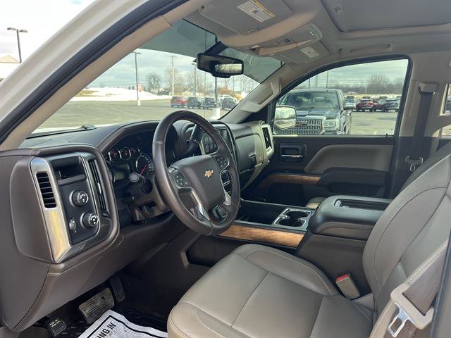 Used 2018 Chevrolet Silverado 1500 LTZ w/ Sport Package AWD/4WD image 14