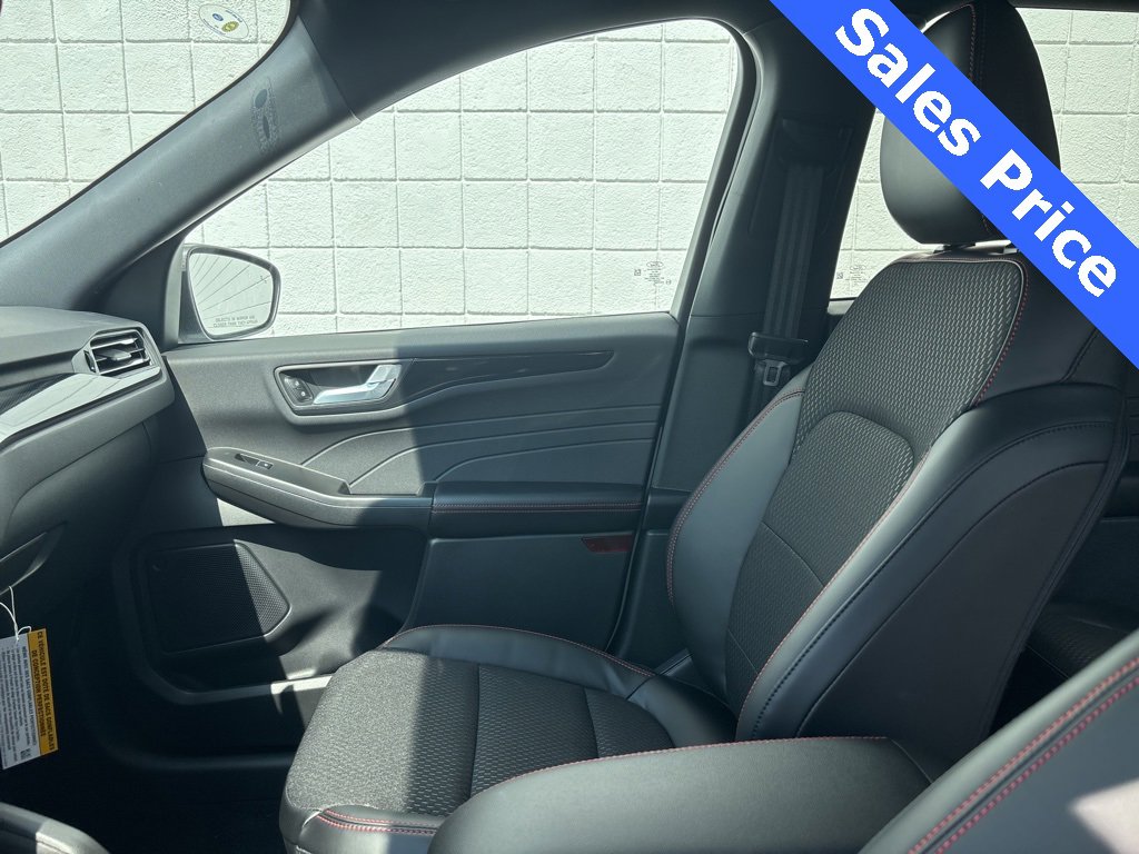 New 2025 Ford Escape ST-Line w/ Equipment Group 301A image 11