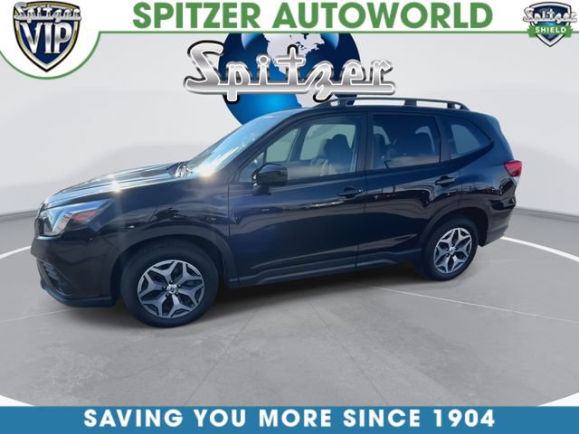 Used 2023 Subaru Forester Premium AWD/4WD image 6