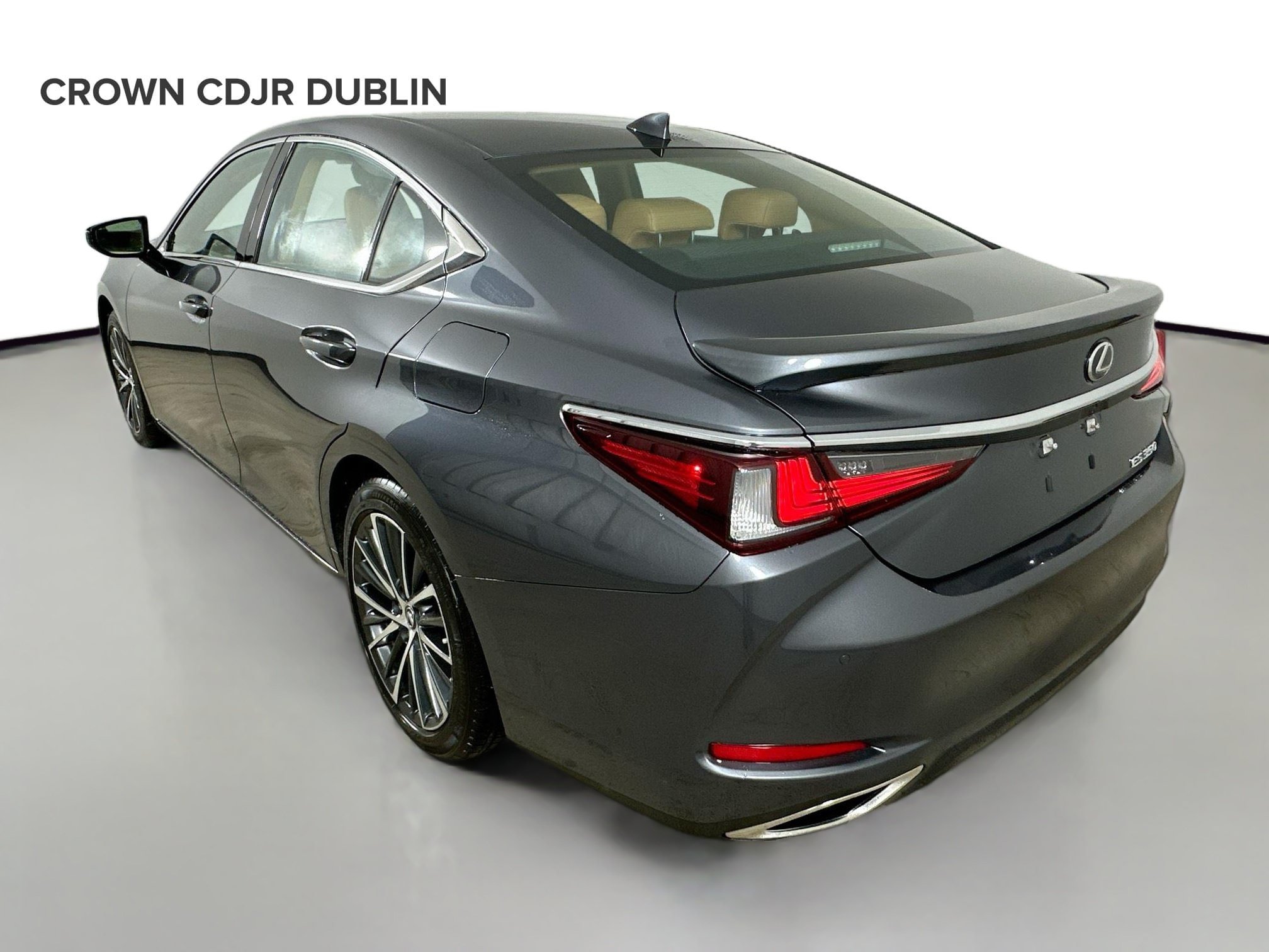 Used 2024 Lexus ES 350 w/ Premium Package FWD image 8