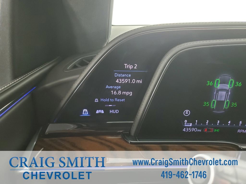 Used 2022 Cadillac Escalade Sport Platinum w/ Heavy-Duty Trailer Package AWD/4WD image 38