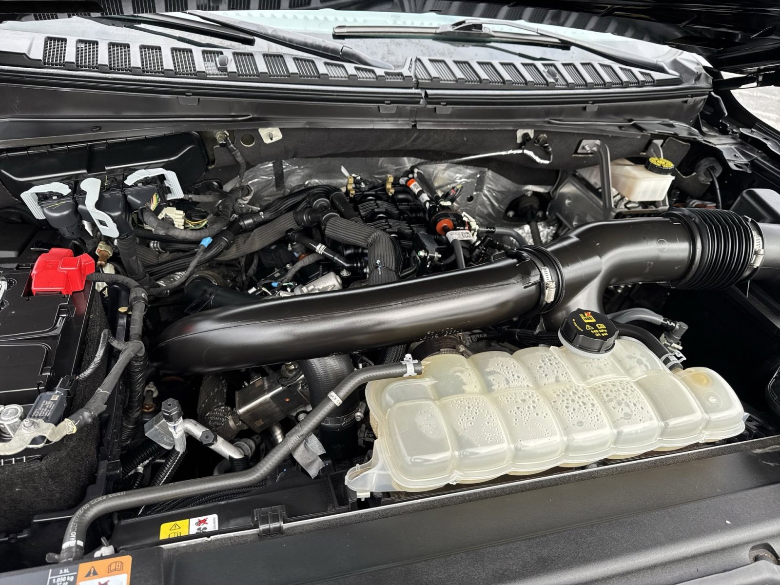 Used 2024 Ford Expedition Max XLT image 28