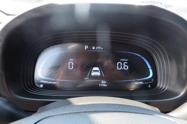 Used 2026 Hyundai Venue SEL FWD image 19