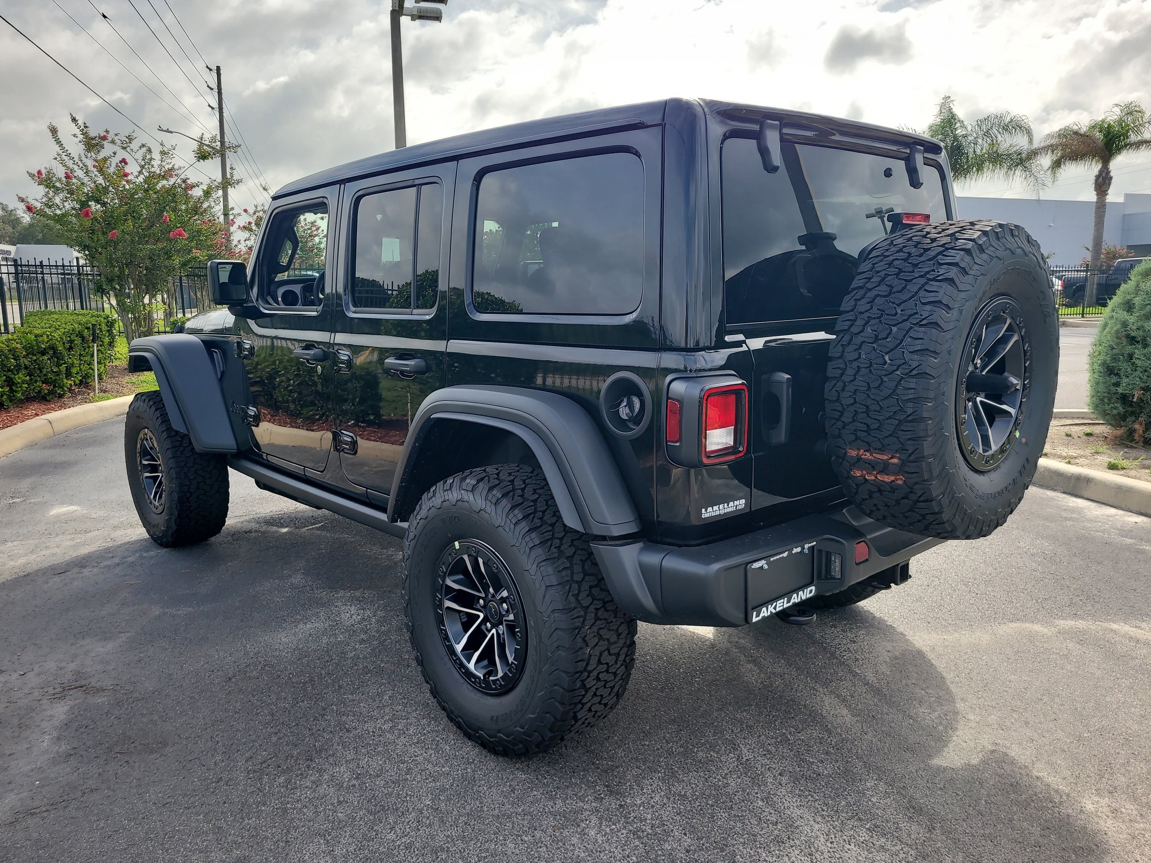 New 2026 Jeep Wrangler Unlimited Sport AWD/4WD image 8