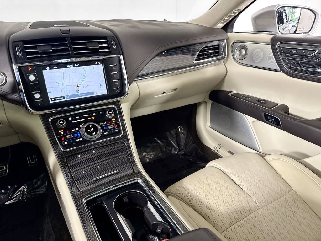 Used 2018 Lincoln Continental Black Label FWD image 30