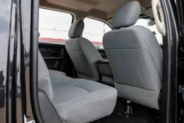 Used 2018 RAM 1500 Express w/ Black Ram 1500 Express Group image 42