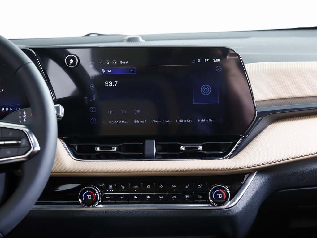New 2026 Chevrolet Equinox ACTIV w/ Convenience Package III image 14