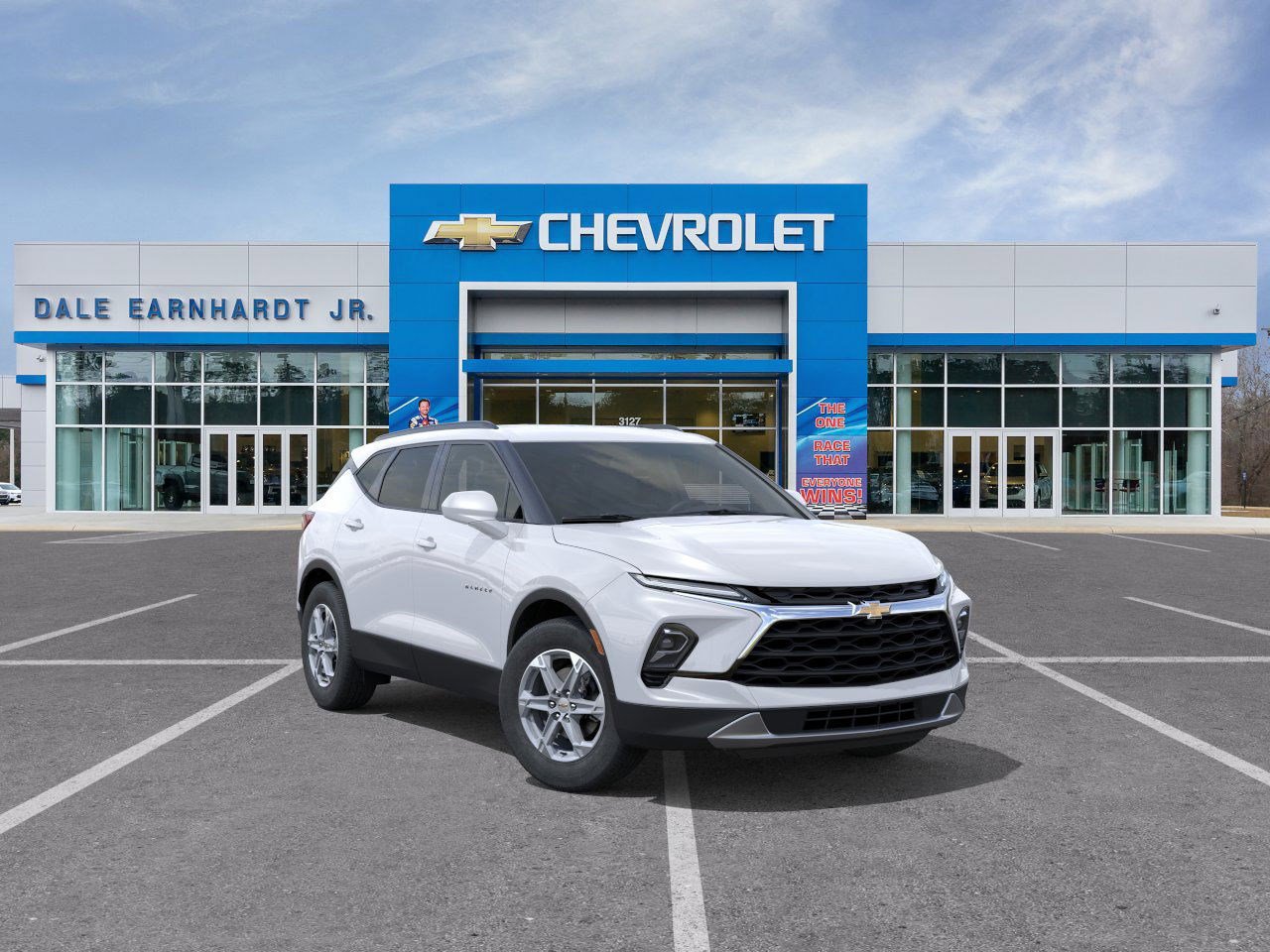 New 2025 Chevrolet Blazer LT w/ Convenience Package FWD image 2