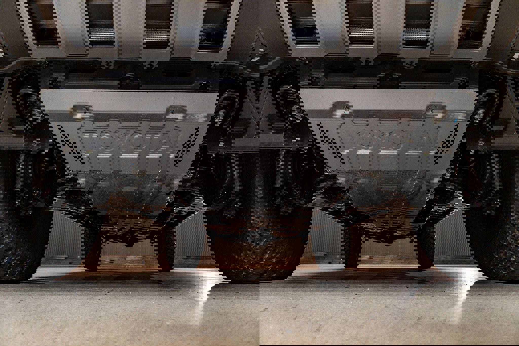 Used 2024 Toyota Land Cruiser image 11