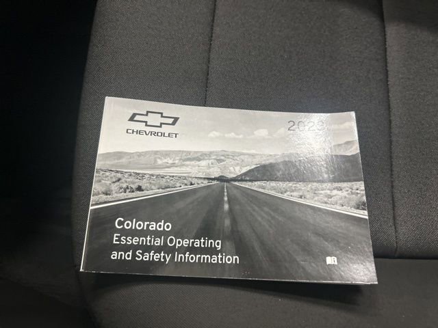 Used 2023 Chevrolet Colorado Trail Boss w/ Technology Package image 28