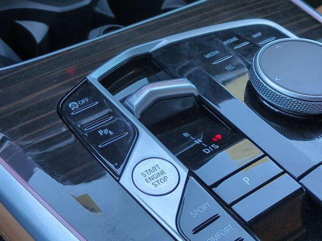 Used 2025 BMW X5 sDrive40i w/ Premium Package RWD image 12